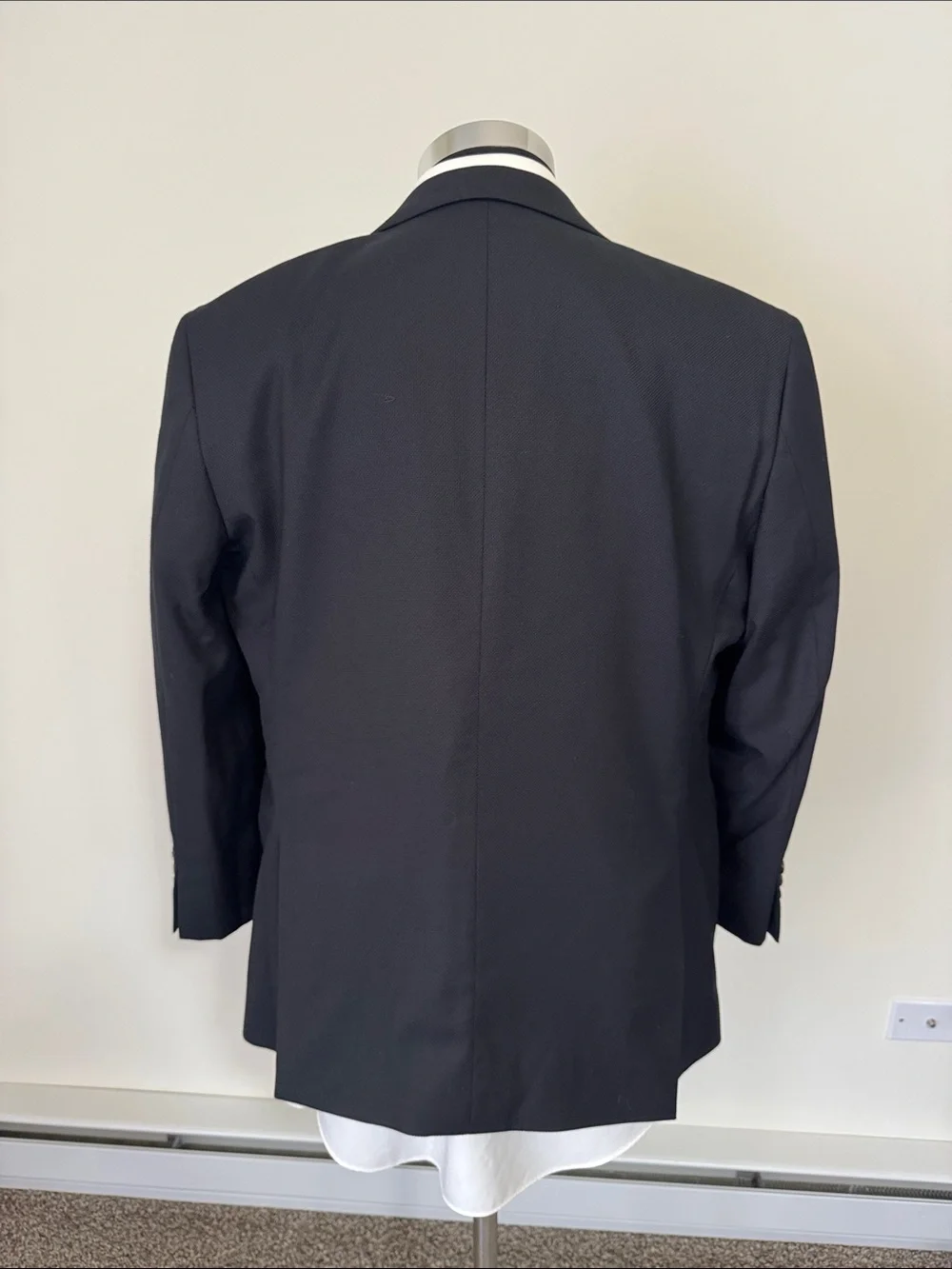 Joseph Abboud mens 42S black 2-button 100% wool Reda fabric sport coat EUC